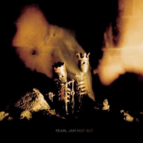 Riot Act by Pearl Jam: artwork